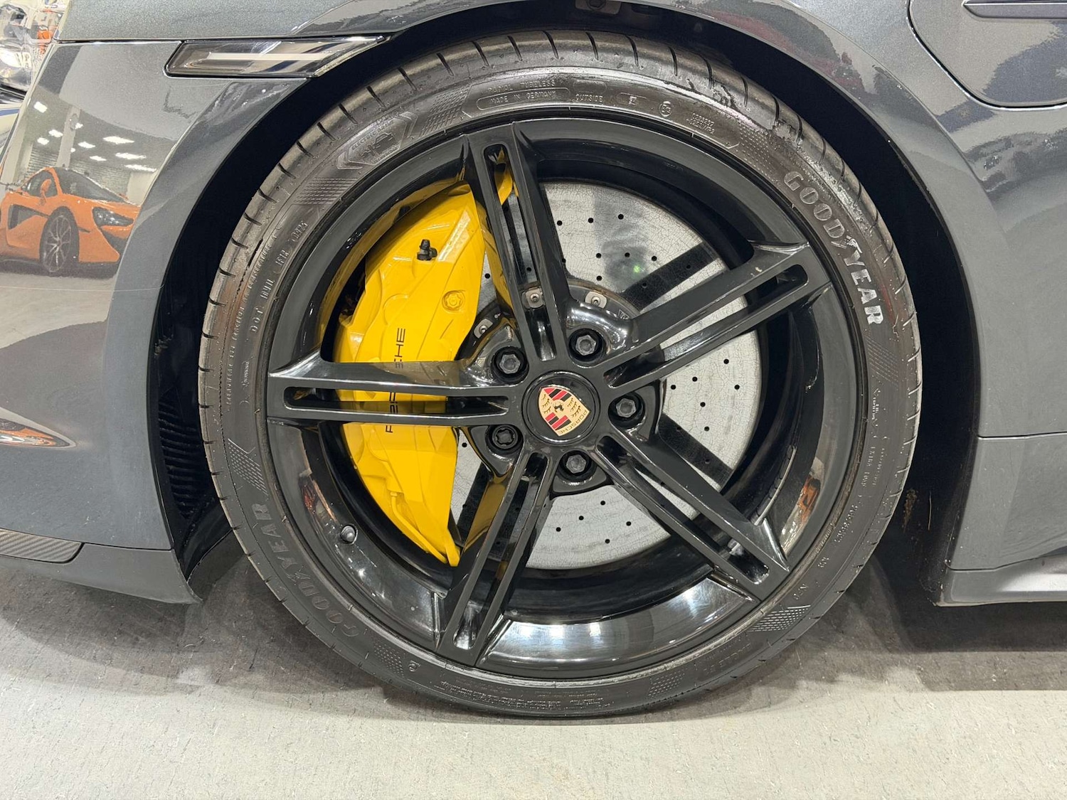 Used Porsche Taycan 2020 for sale - 76751445: Photo 51