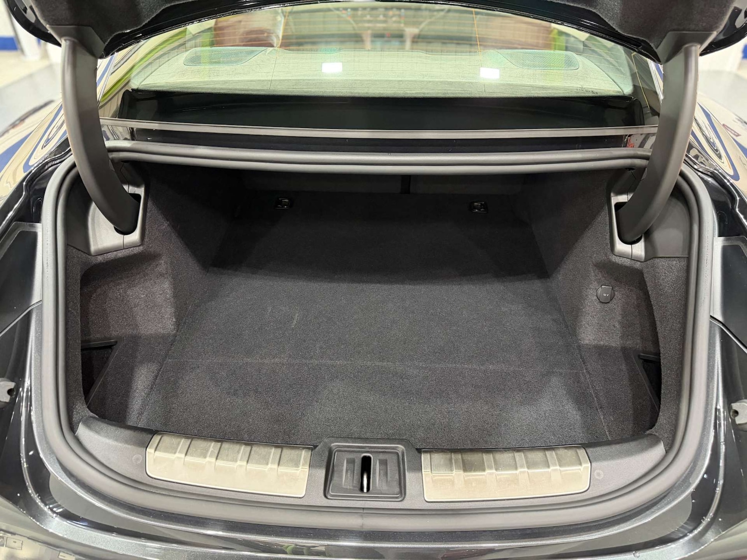 Used Porsche Taycan 2020 for sale - 76751445: Photo 57