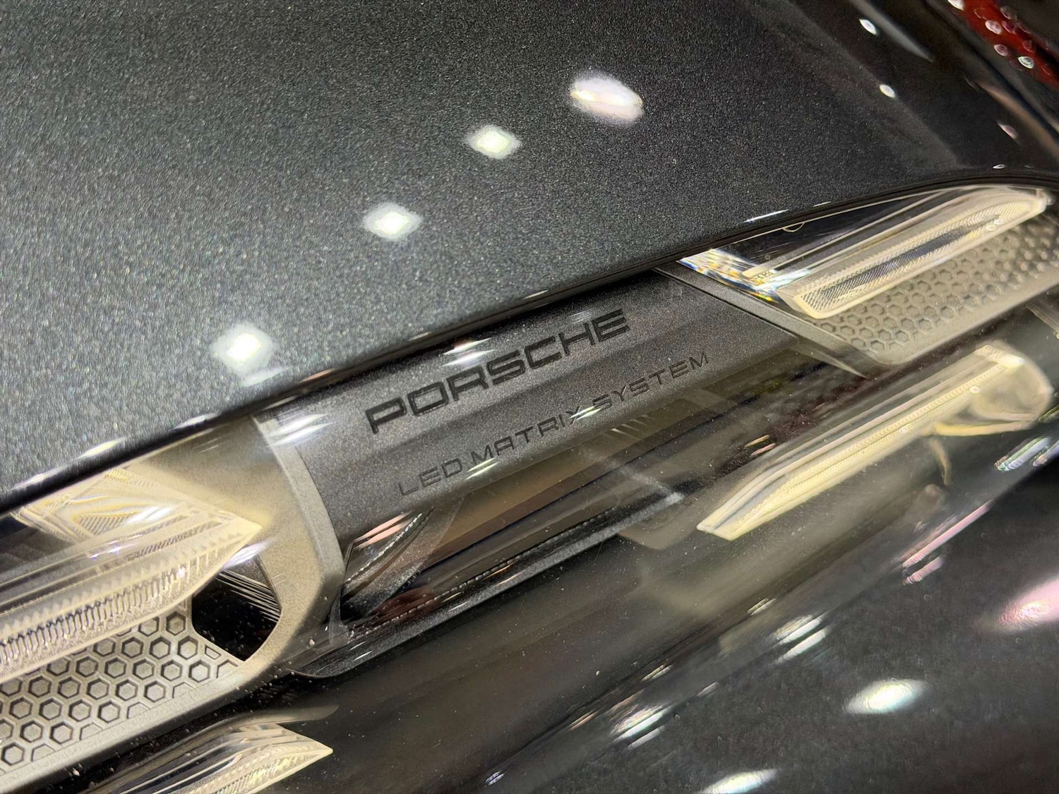 Used Porsche Taycan 2020 for sale - 76751445: Photo 67