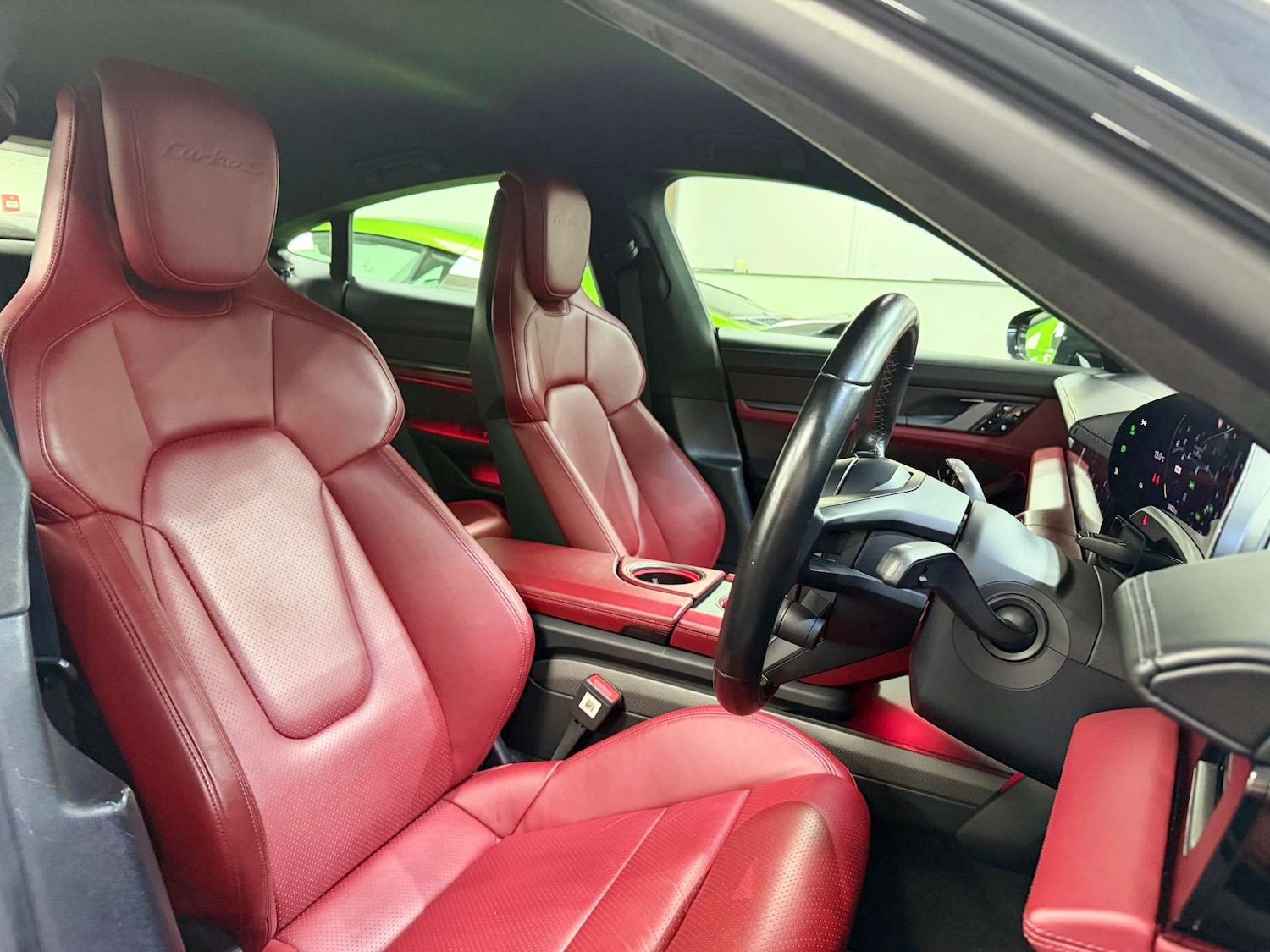 Used Porsche Taycan 2020 for sale - 76751445: Photo 7