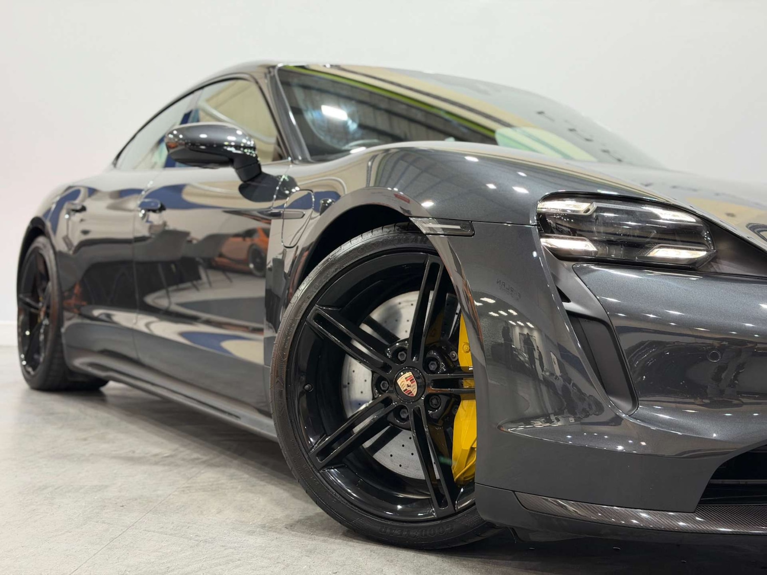 Used Porsche Taycan 2020 for sale - 76751445: Photo 75