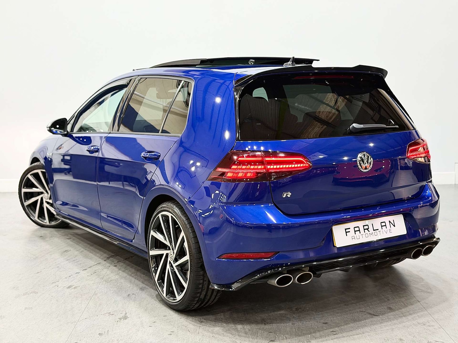 Used Volkswagen Golf 2019 for sale - 76686695: Photo 23