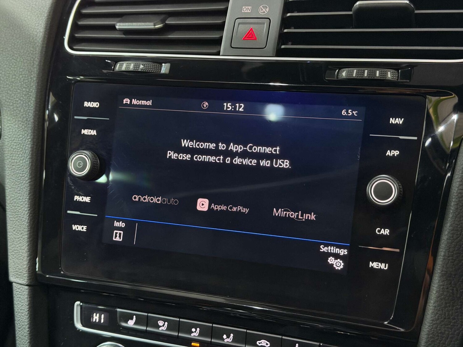 Used Volkswagen Golf 2019 for sale - 76686695: Photo 49