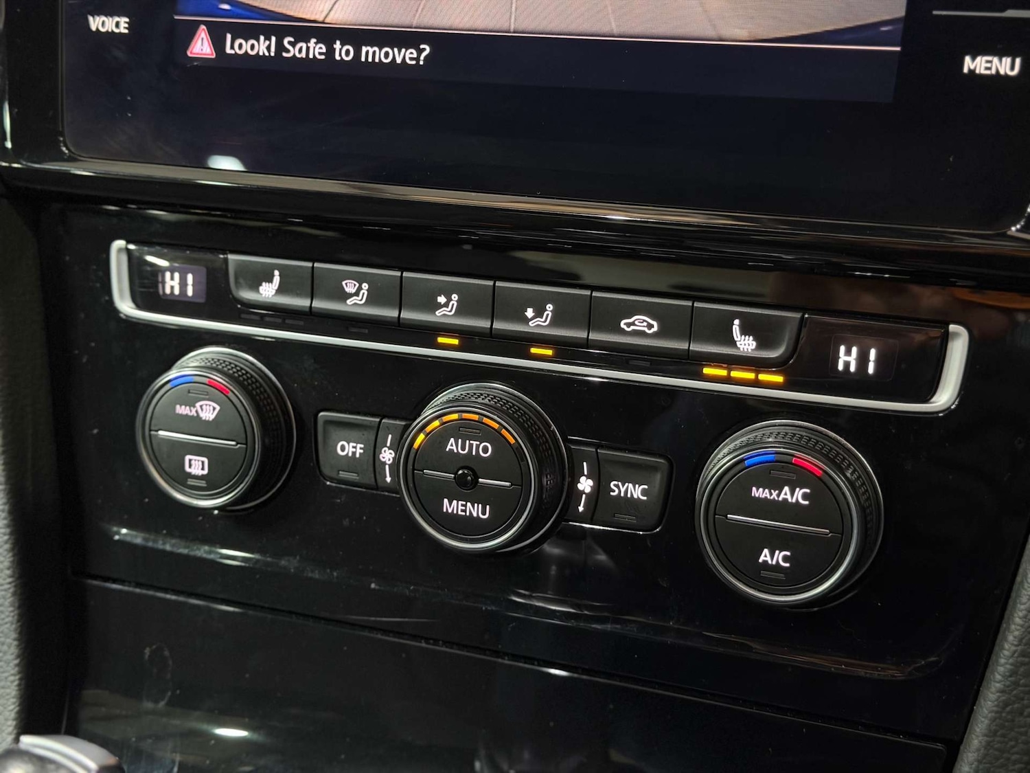 Used Volkswagen Golf 2019 for sale - 76686695: Photo 51