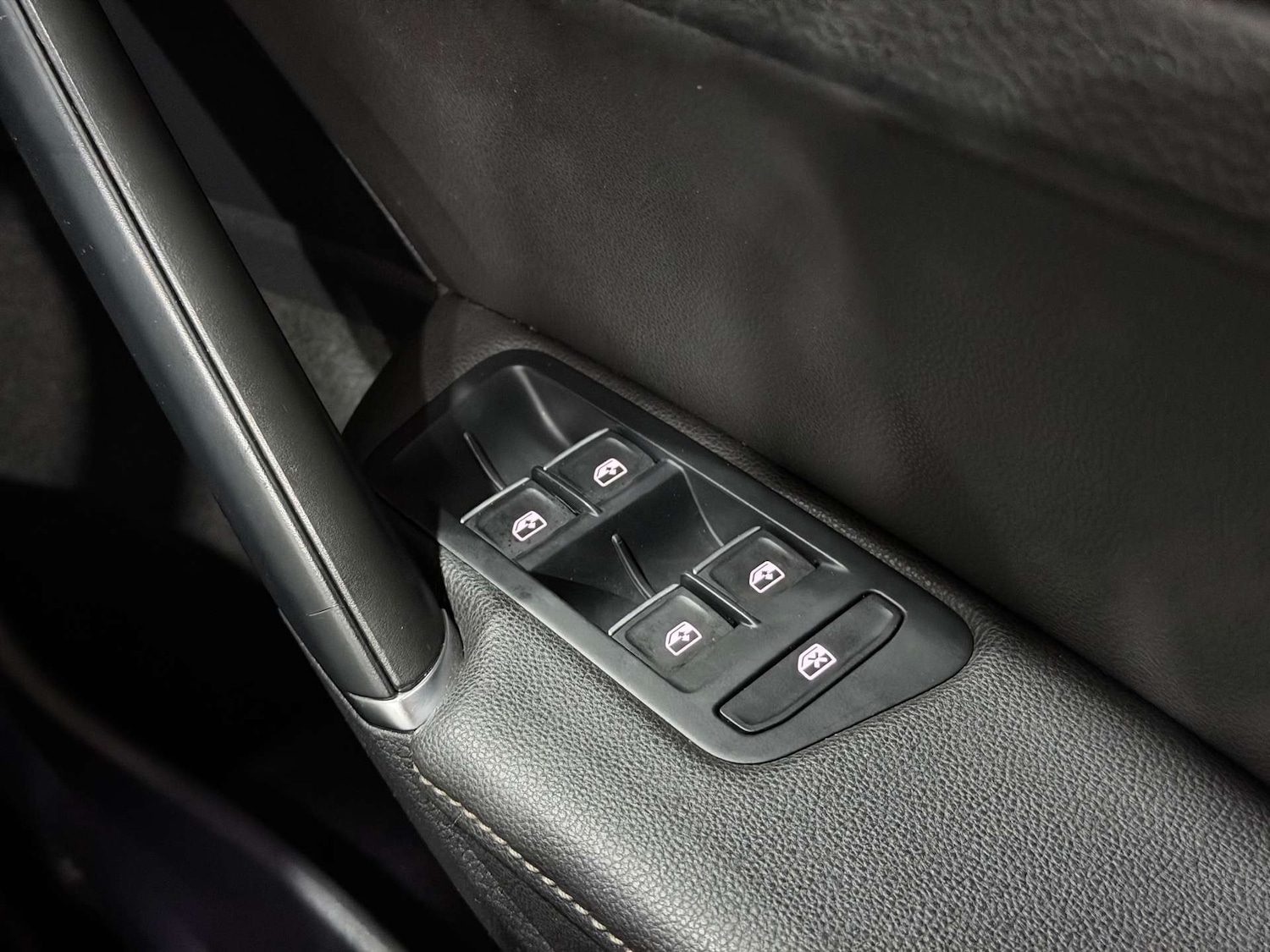 Used Volkswagen Golf 2019 for sale - 76686695: Photo 55