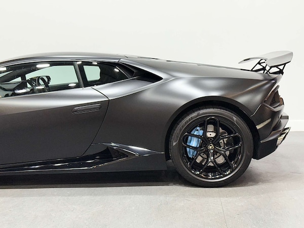 Used Lamborghini Huracan 2017 for sale - 76056617: Photo 20