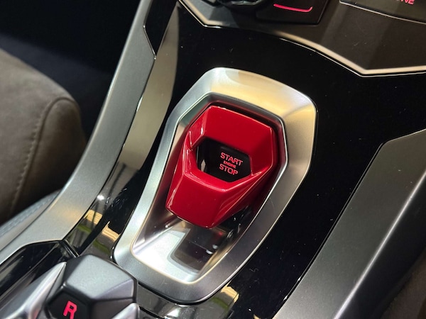 Used Lamborghini Huracan 2017 for sale - 76056617: Photo 57