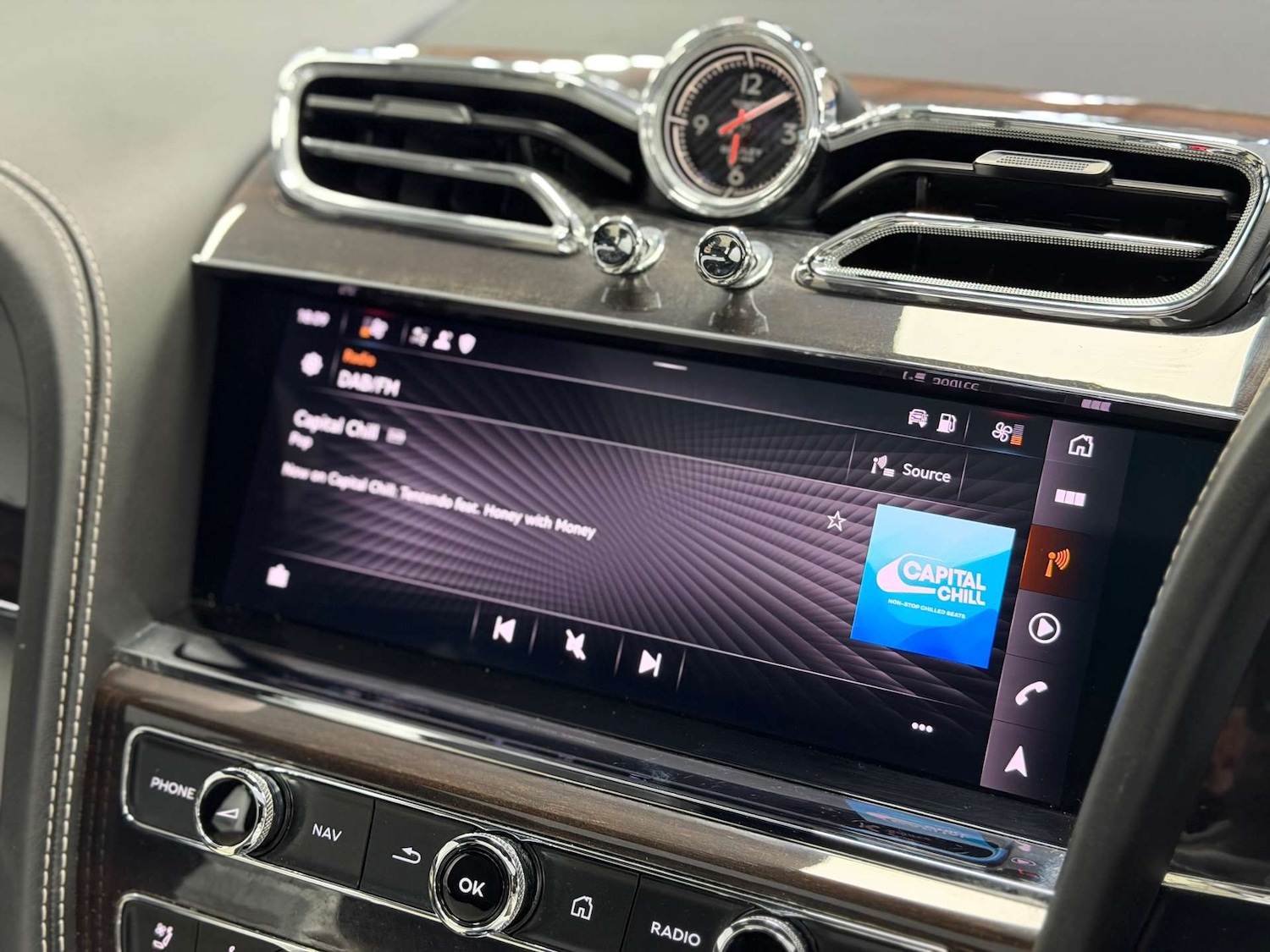 Used Bentley Bentayga 2021 for sale - 77101411: Photo 49