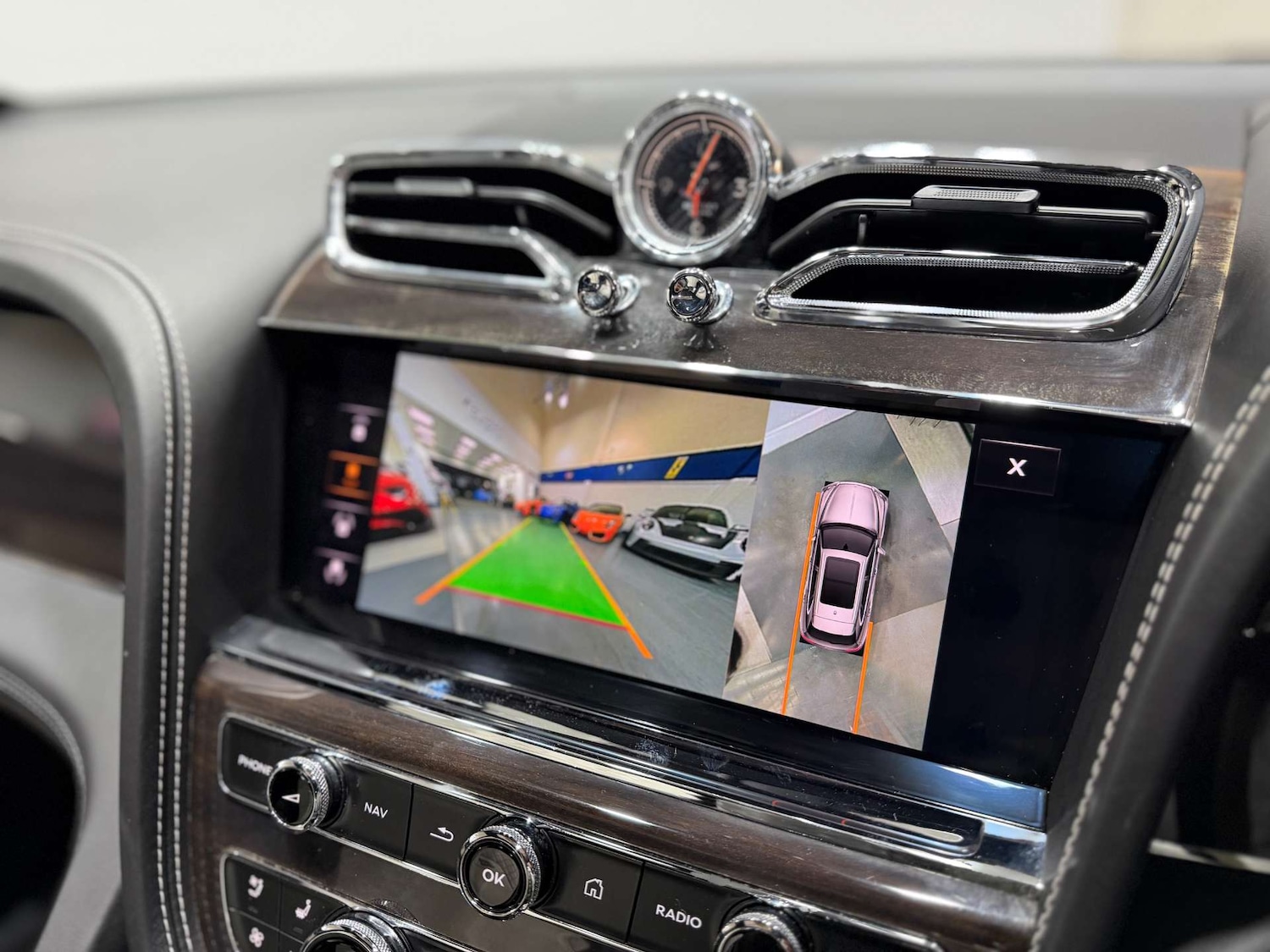 Used Bentley Bentayga 2021 for sale - 77101411: Photo 71