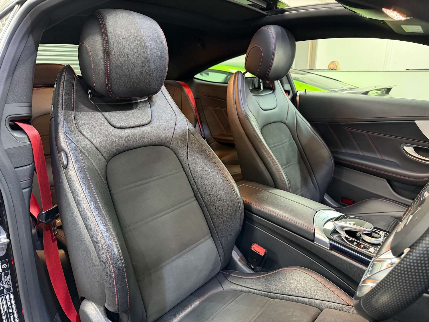 Used Mercedes-Benz C Class 2020 for sale - 76263547: Photo 34