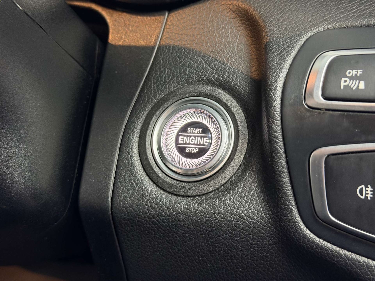 Used Mercedes-Benz C Class 2020 for sale - 76263547: Photo 55