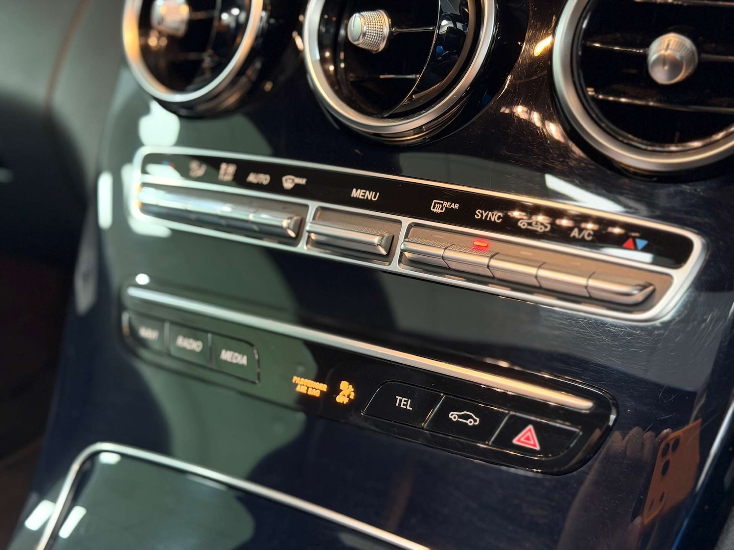 Used Mercedes-Benz C Class 2020 for sale - 76263547: Photo 57