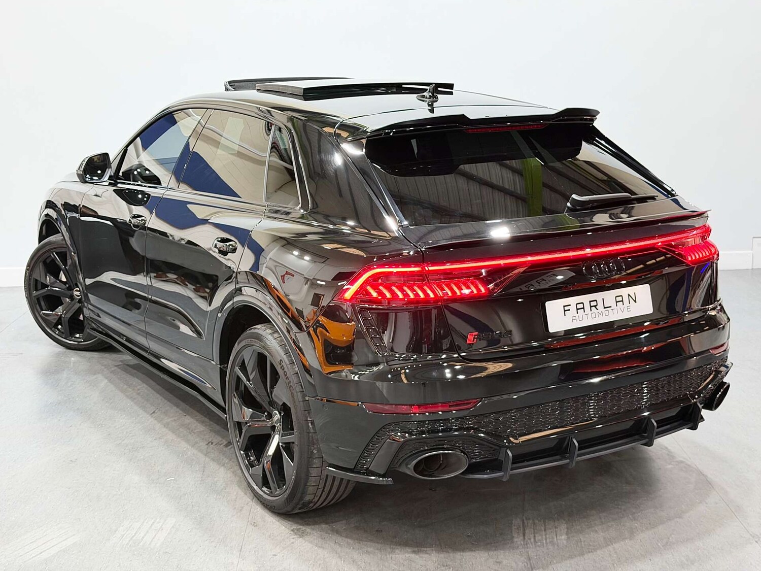 Used Audi RS Q8 2023 for sale - 76385765: Photo 31