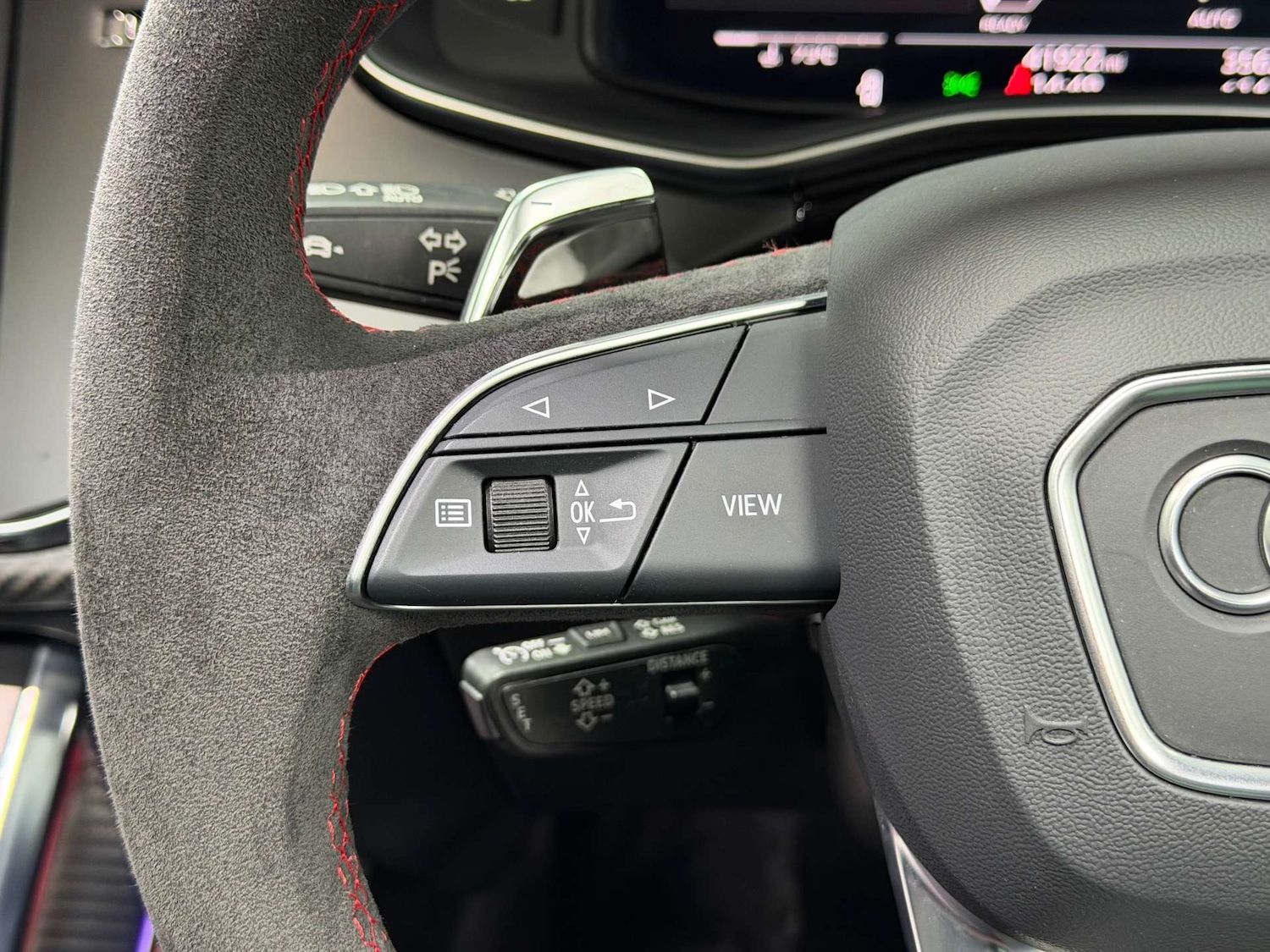 Used Audi RS Q8 2023 for sale - 76385765: Photo 35