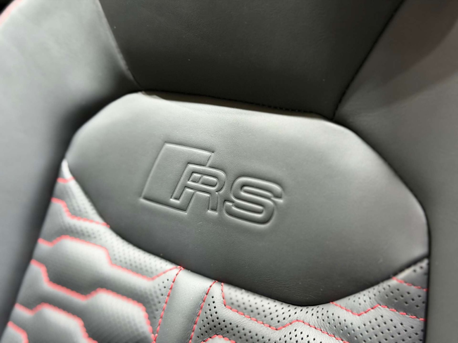 Used Audi RS Q8 2023 for sale - 76385765: Photo 39