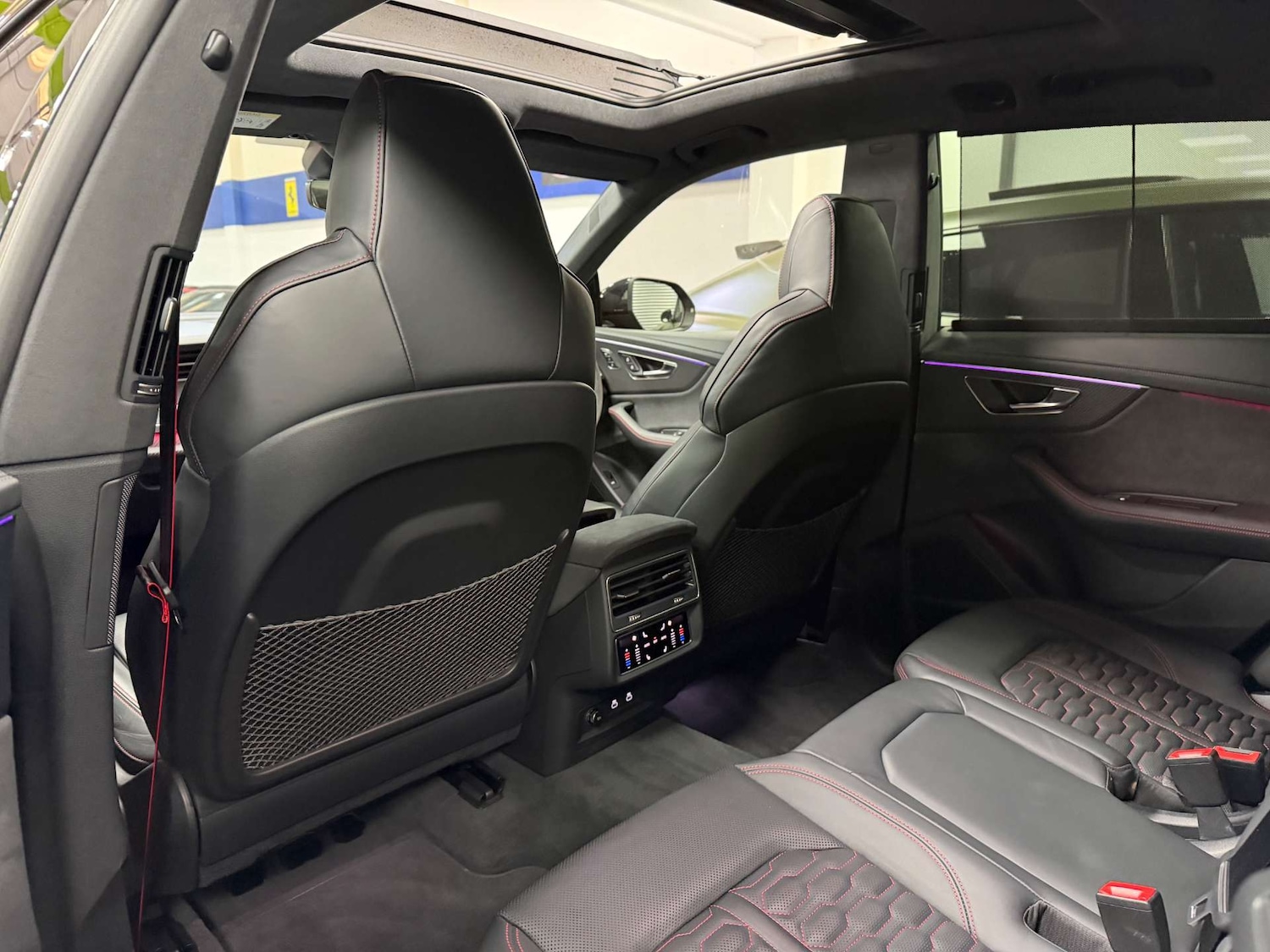 Used Audi RS Q8 2023 for sale - 76385765: Photo 44