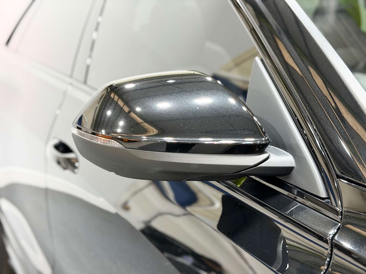 Used Audi RS Q8 2023 for sale - 76385765: Photo 46