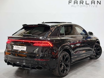 Used Audi RS Q8 2023 for sale - 76385765: Photo