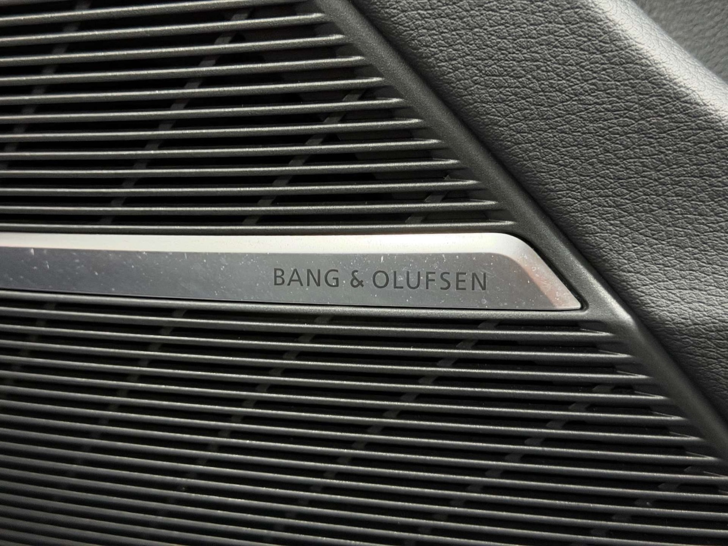 Used Audi RS Q8 2023 for sale - 76385765: Photo 68