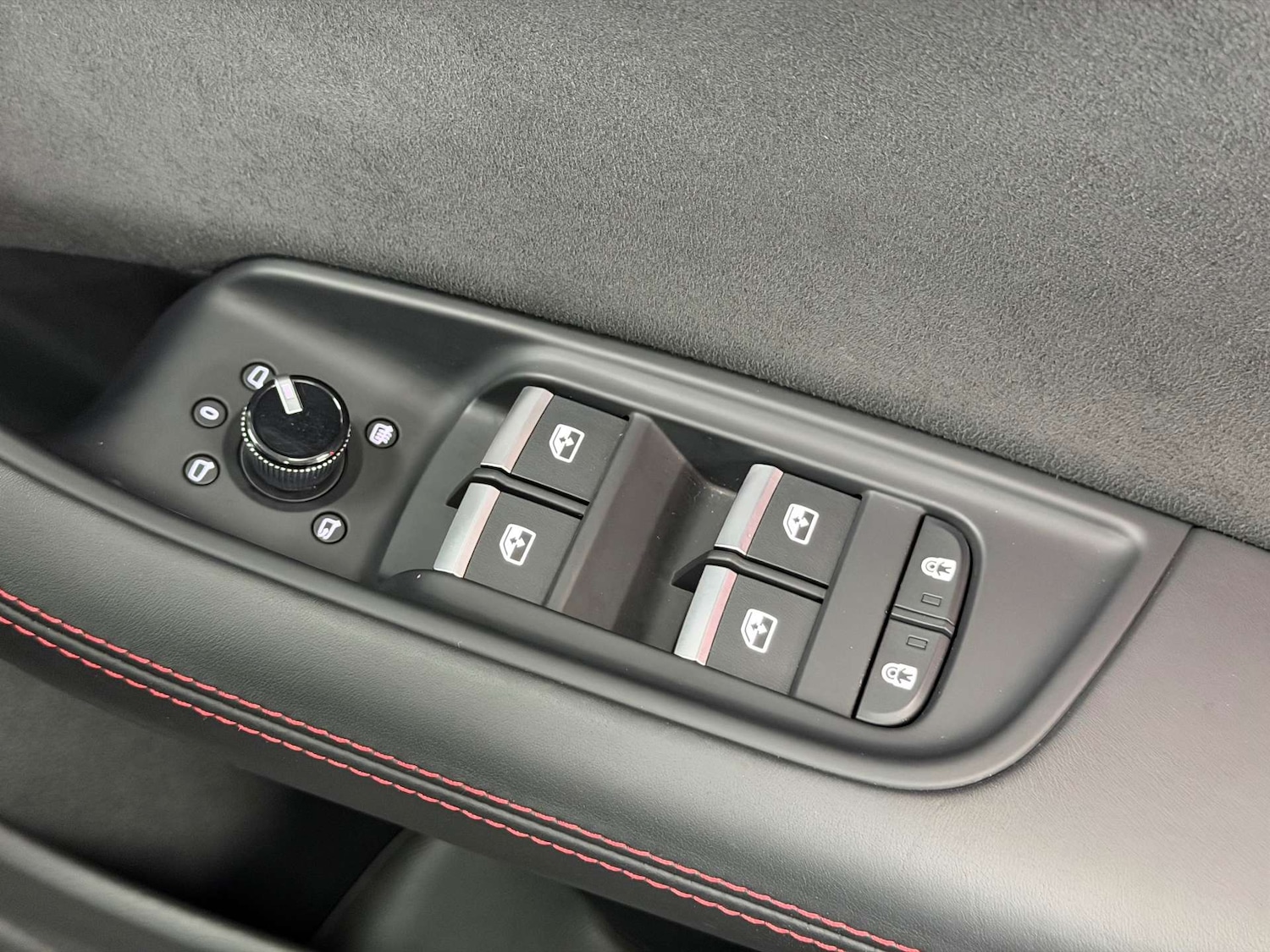 Used Audi RS Q8 2023 for sale - 76385765: Photo 71