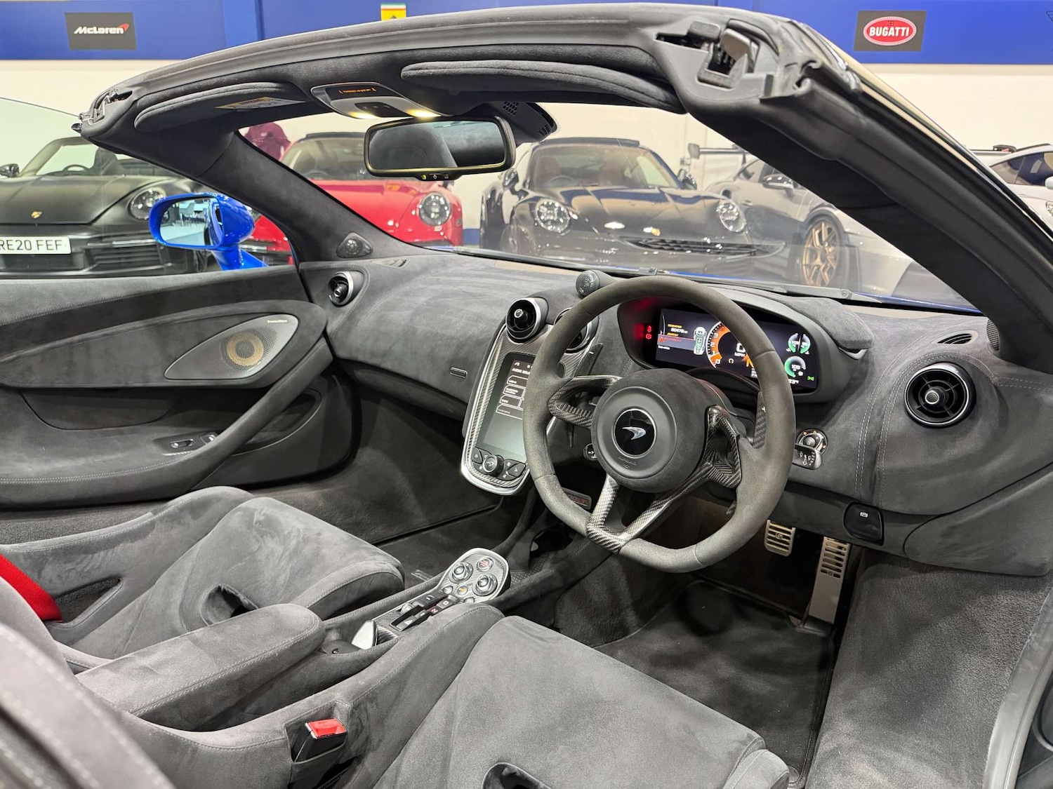 Used McLaren 600LT 2020 for sale - 76830218: Photo 2