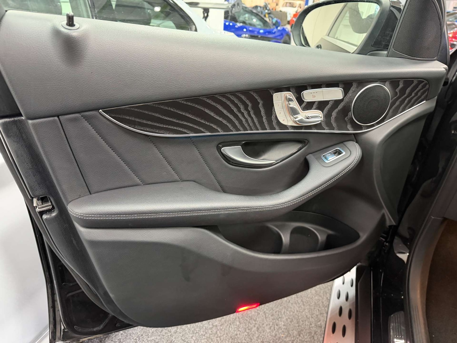 Used Mercedes-Benz GLC 2019 for sale - 77039156: Photo 46