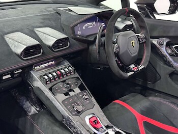 Used Lamborghini Huracan 2019 for sale - 75634070: Photo