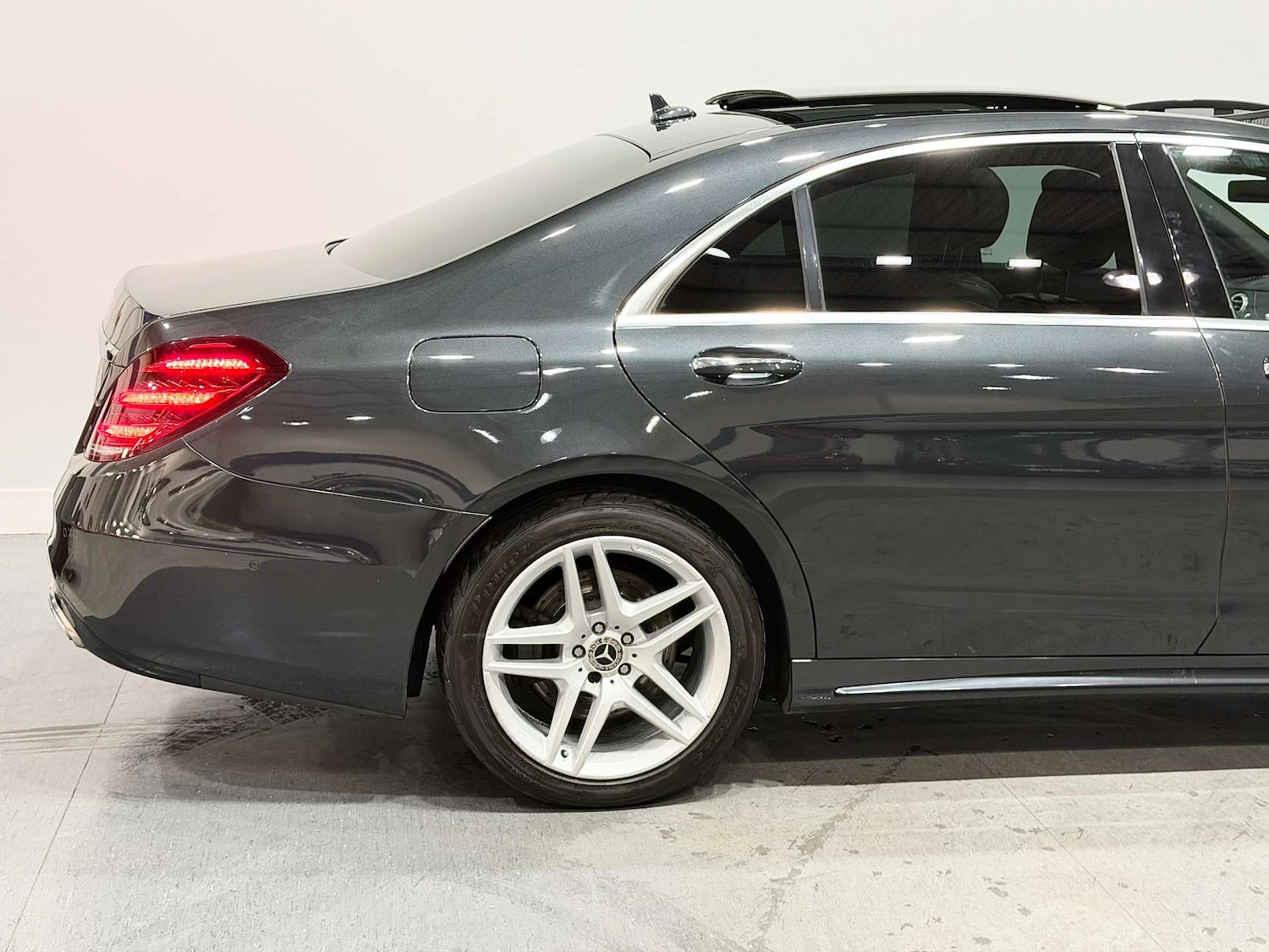 Used Mercedes-Benz S Class 2018 for sale - 76698007: Photo 17