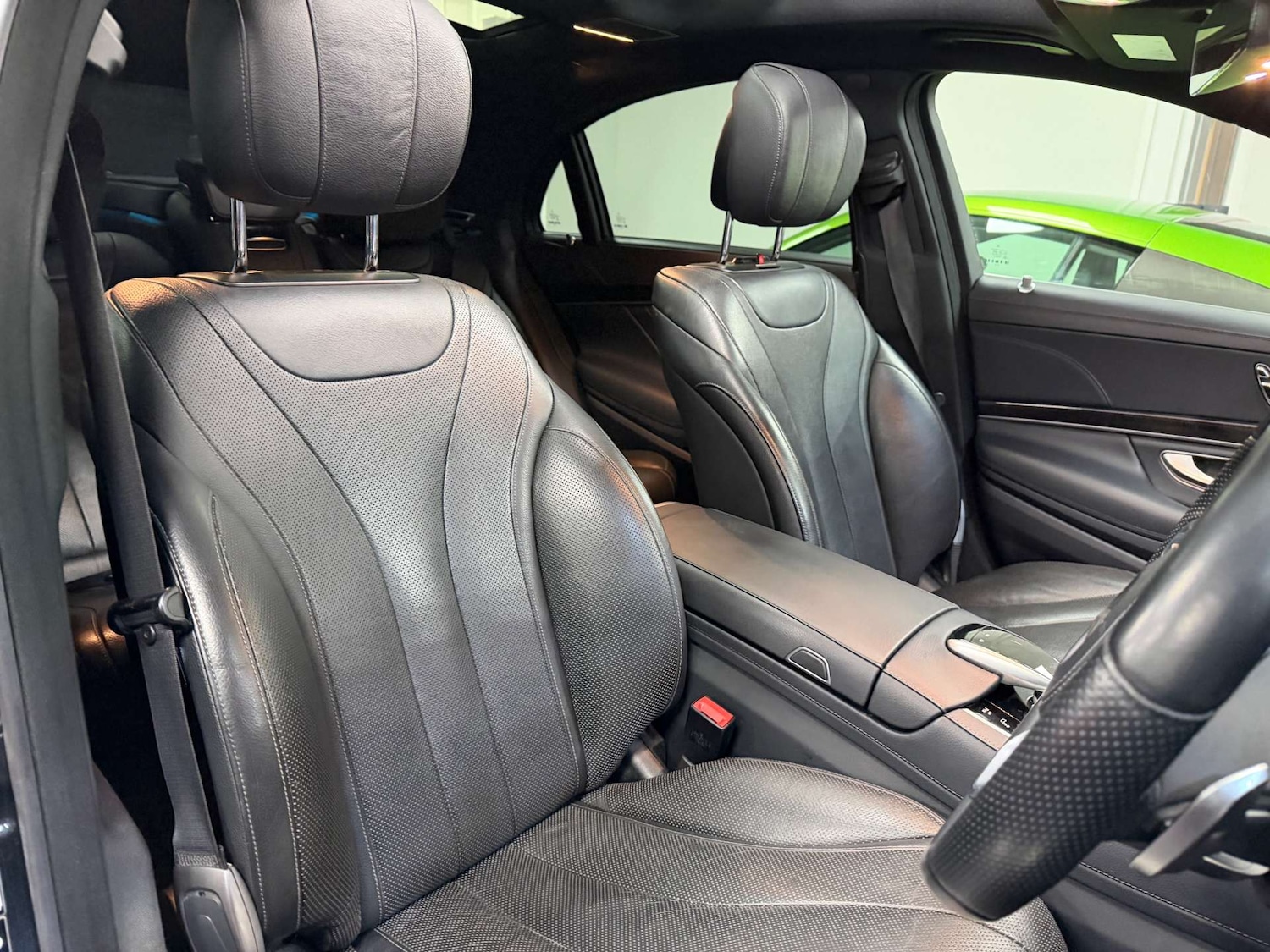 Used Mercedes-Benz S Class 2018 for sale - 76698007: Photo 32