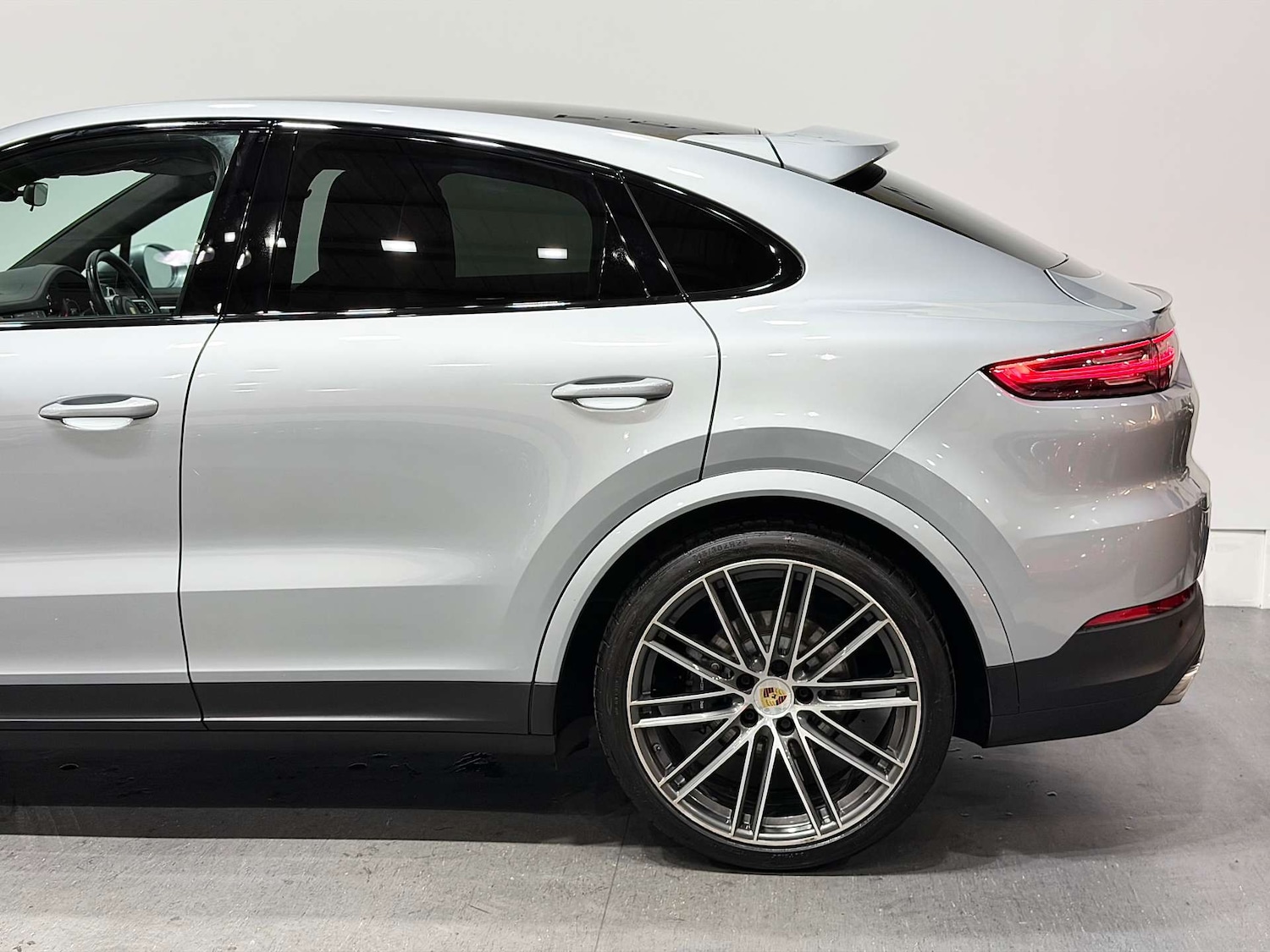 Used Porsche Cayenne 2020 for sale - 76471352: Photo 18