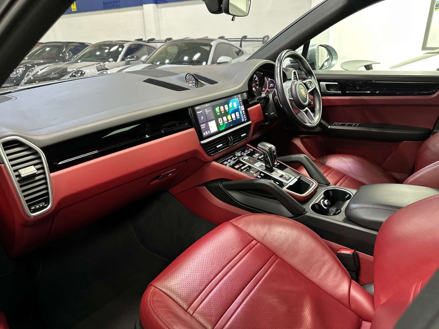 Used Porsche Cayenne 2020 for sale - 76471352: Photo 38