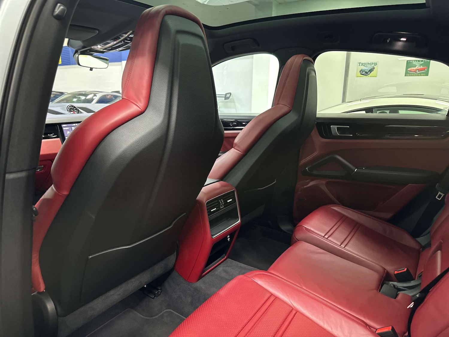 Used Porsche Cayenne 2020 for sale - 76471352: Photo 41