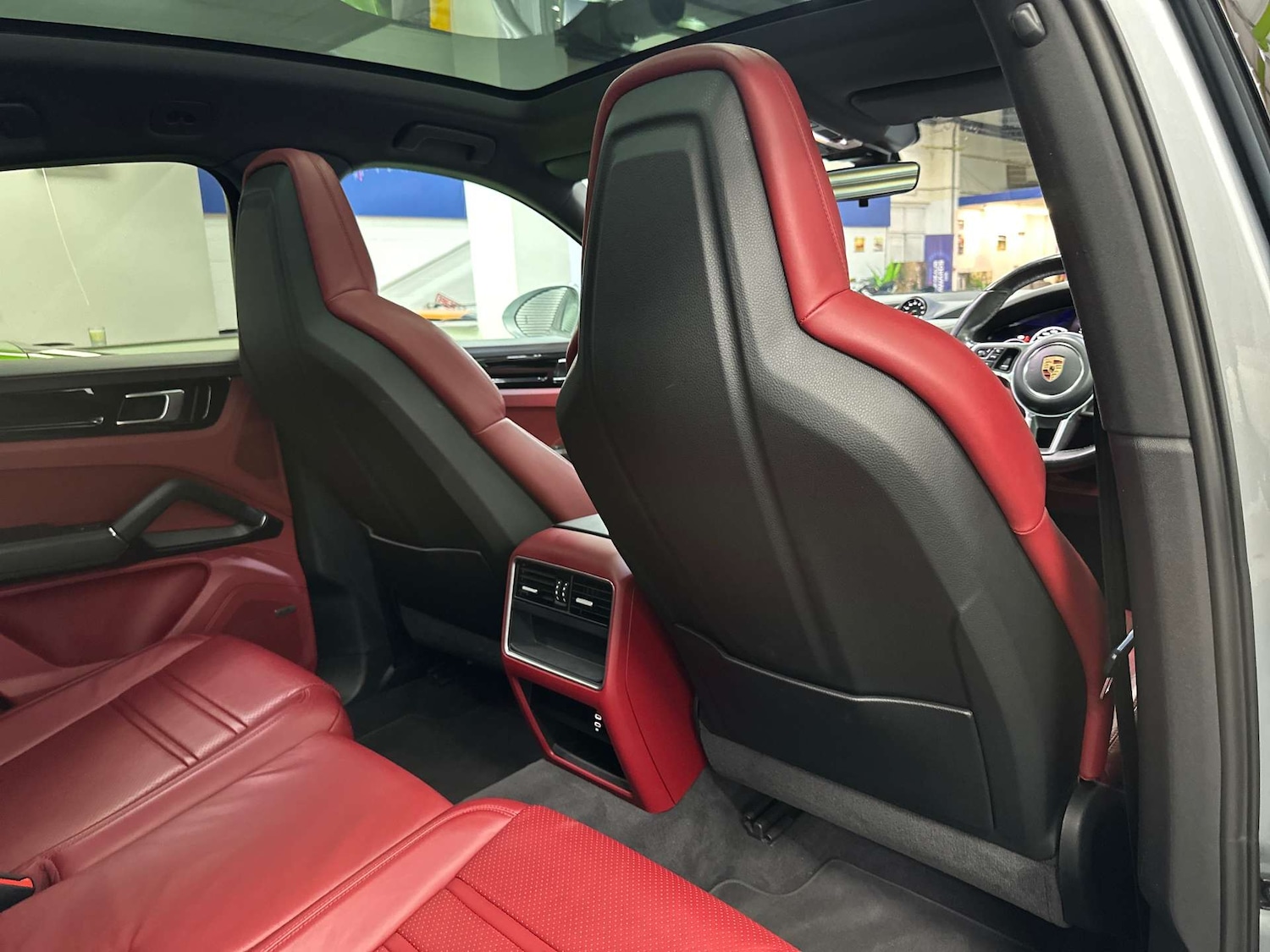 Used Porsche Cayenne 2020 for sale - 76471352: Photo 42