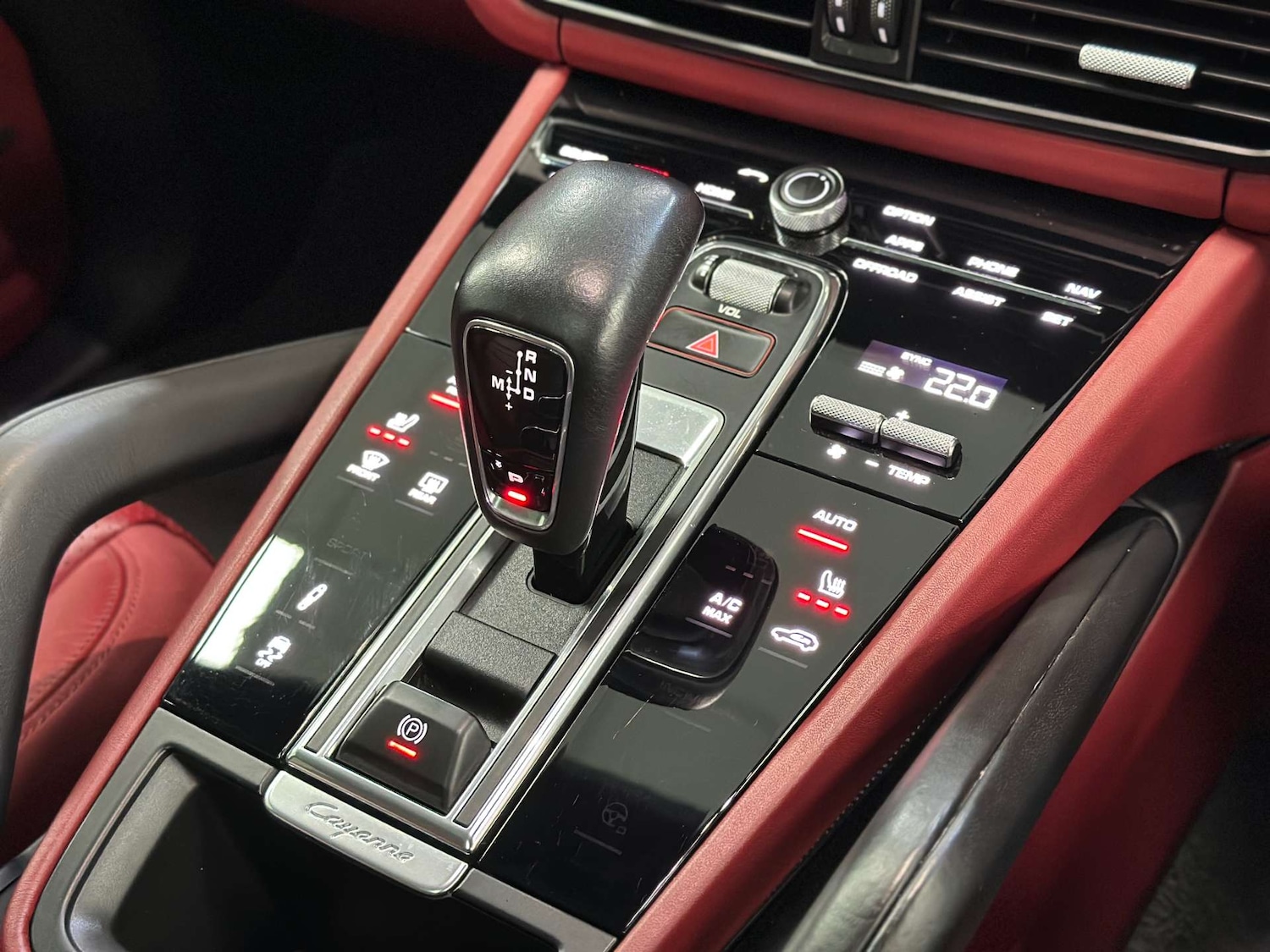 Used Porsche Cayenne 2020 for sale - 76471352: Photo 61