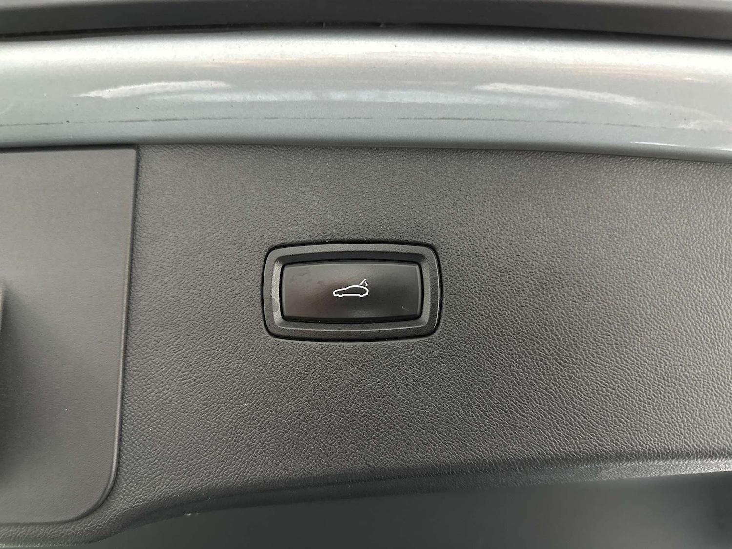 Used Porsche Cayenne 2020 for sale - 76471352: Photo 64