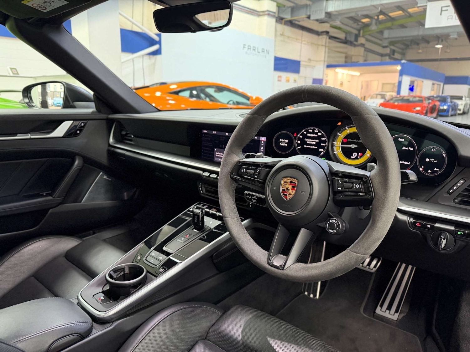 Used Porsche 911 2020 for sale - 76495871: Photo 2