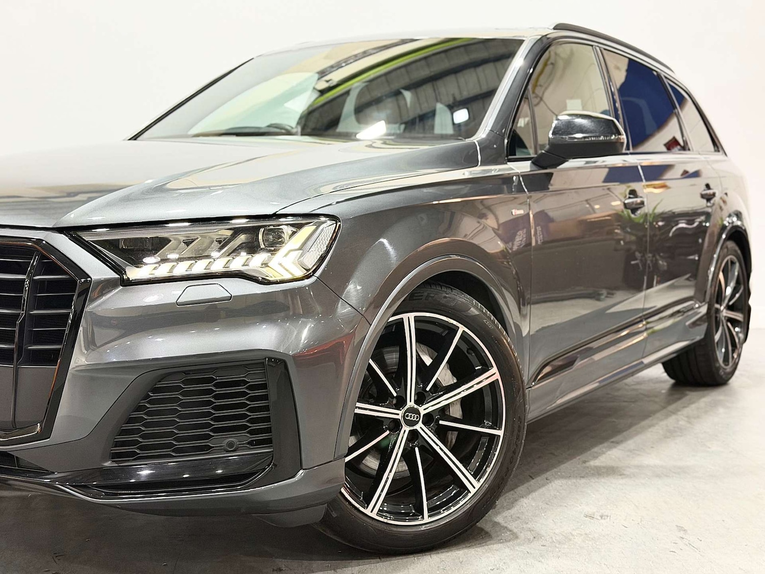 Used Audi Q7 2019 for sale - 76741530: Photo 15