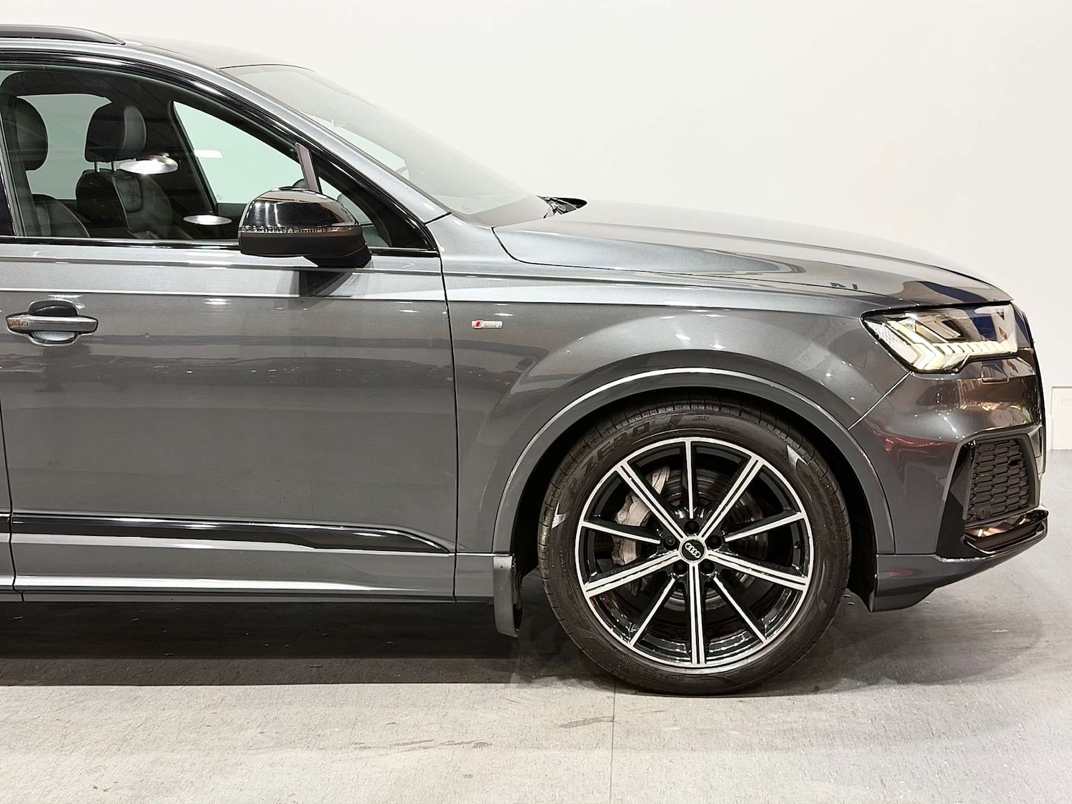 Used Audi Q7 2019 for sale - 76741530: Photo 17