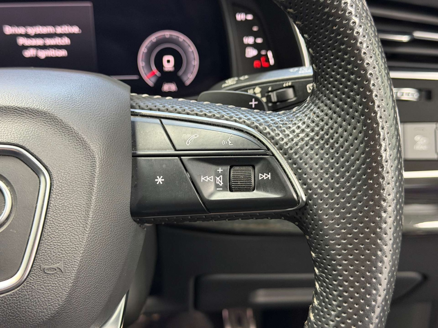 Used Audi Q7 2019 for sale - 76741530: Photo 35