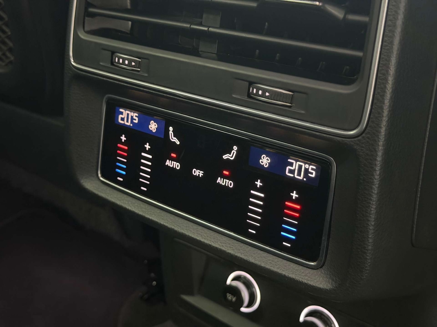 Used Audi Q7 2019 for sale - 76741530: Photo 53