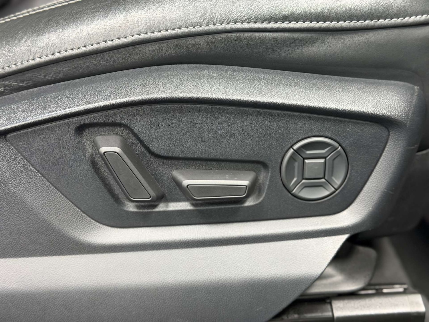 Used Audi Q7 2019 for sale - 76741530: Photo 54