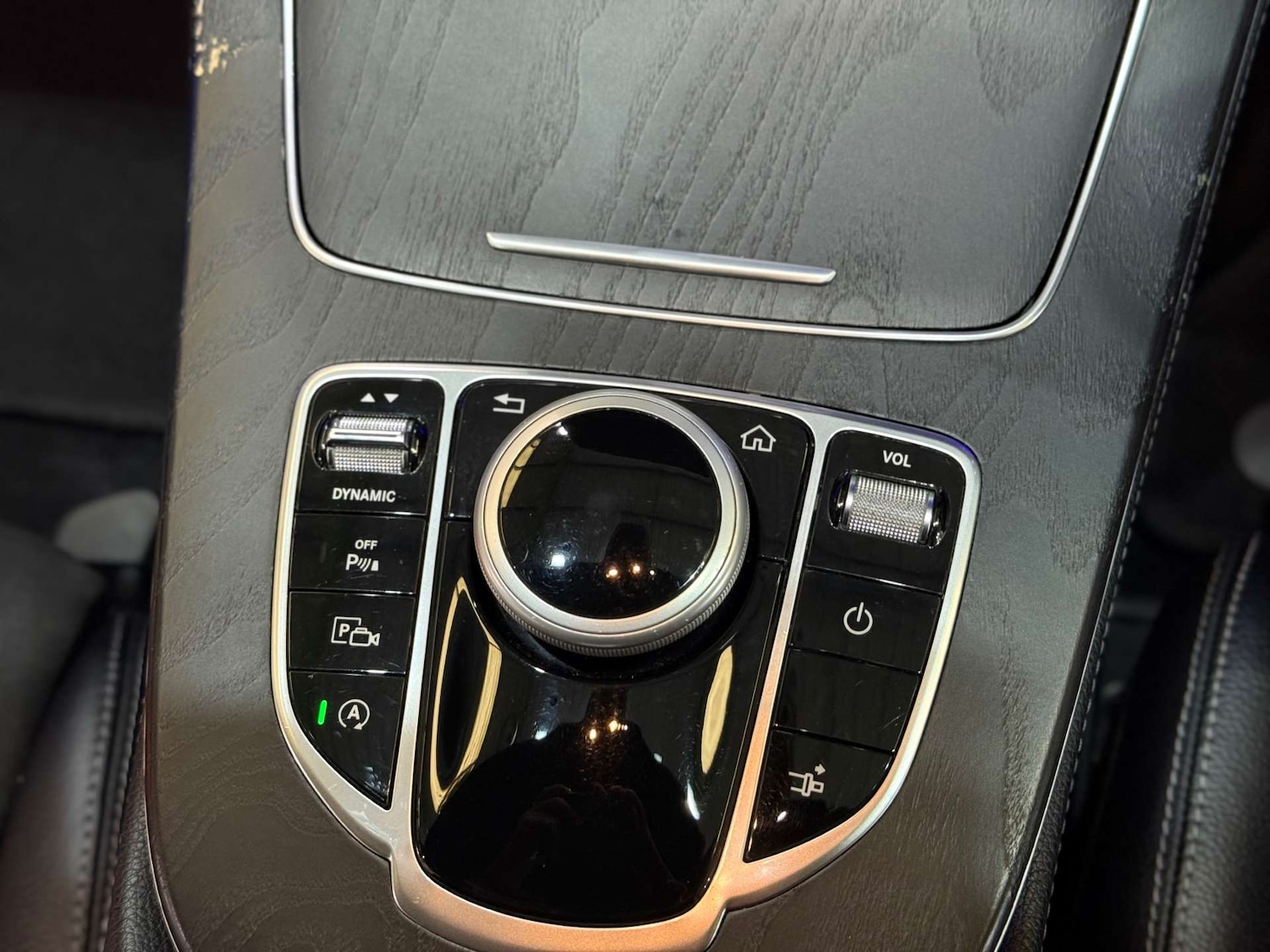 Vehicle 29