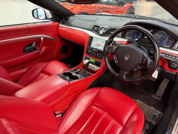 Used Maserati Granturismo 2007 for sale - 76144439: Photo 2