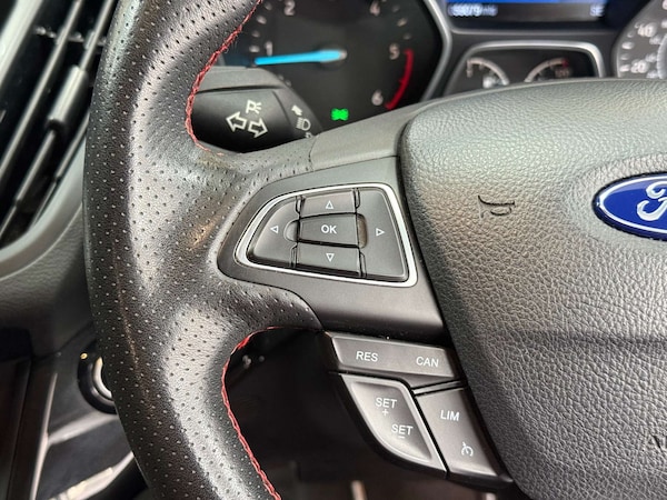 Used Ford Kuga 2019 for sale - 75642993: Photo 32