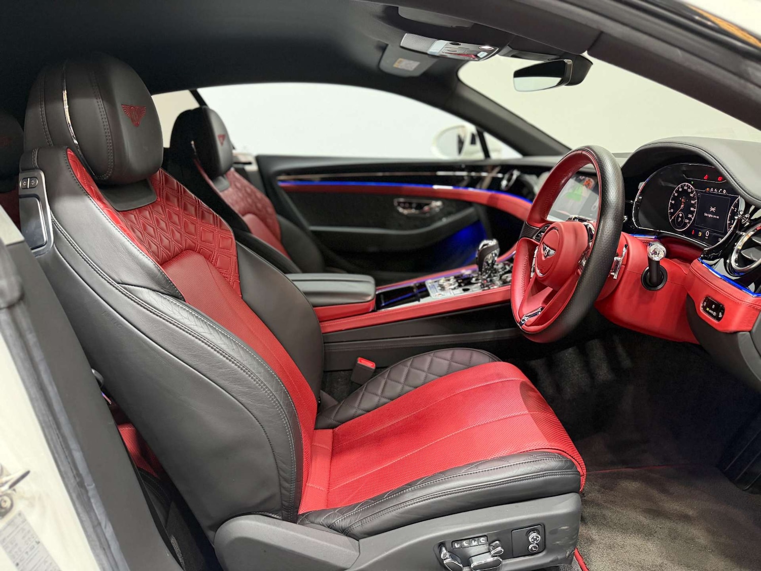 Used Bentley Continental 2019 for sale - 76333076: Photo 5