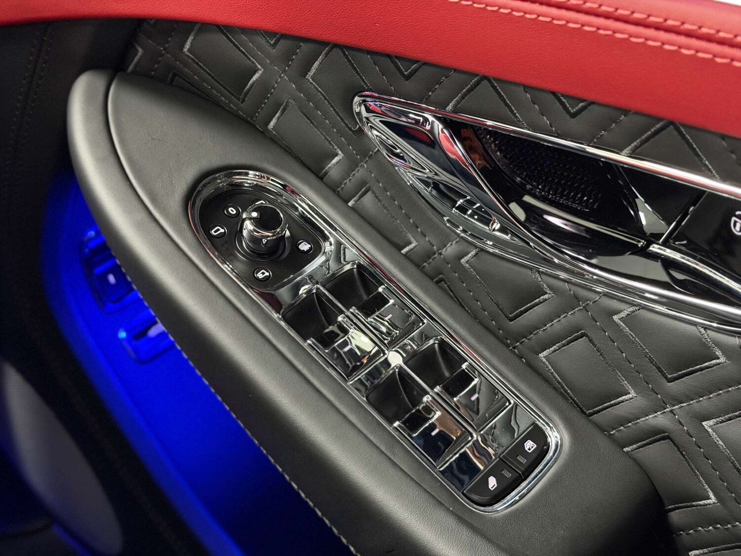 Used Bentley Continental 2019 for sale - 76333076: Photo 54