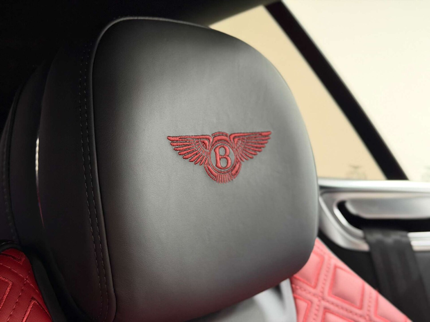 Used Bentley Continental 2019 for sale - 76333076: Photo 55