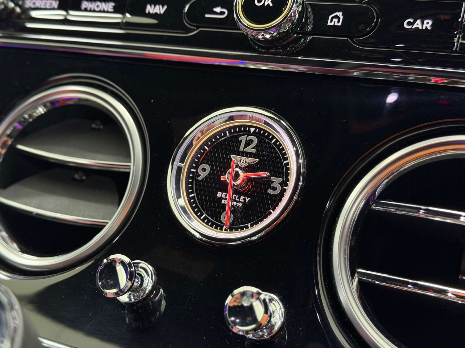 Used Bentley Continental 2019 for sale - 76333076: Photo 66