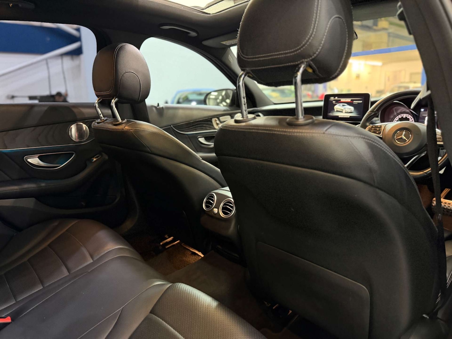 Used Mercedes-Benz C Class 2018 for sale - 76253836: Photo 40