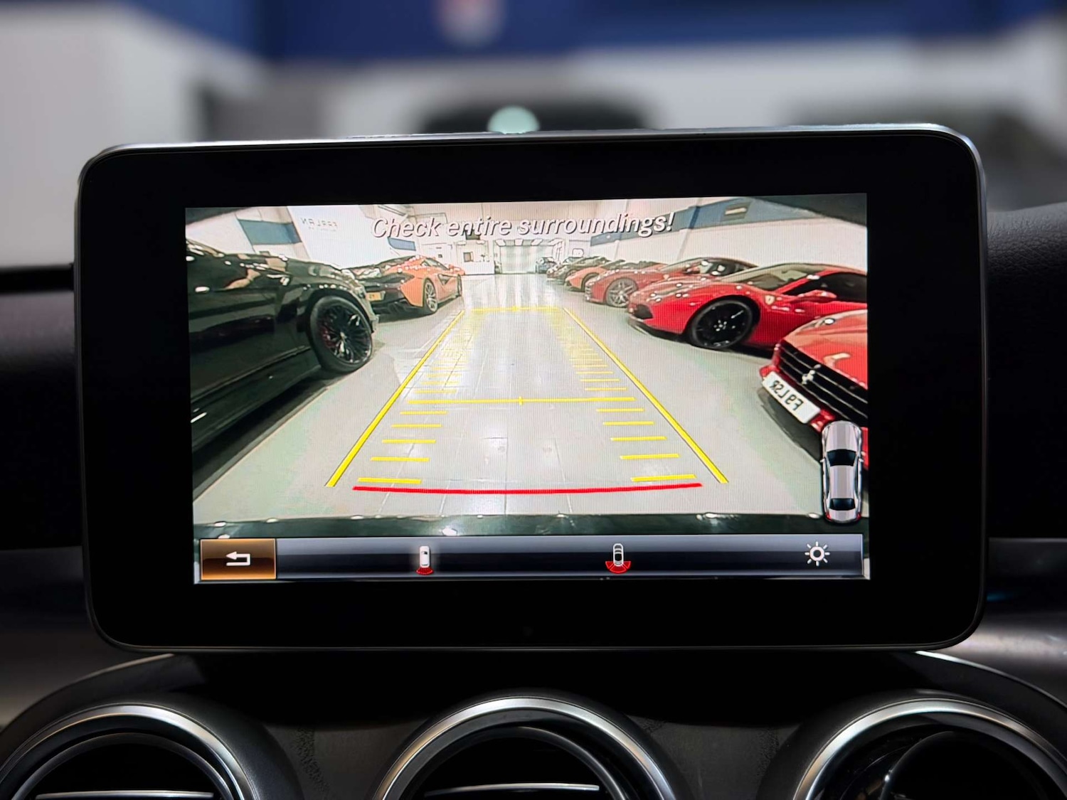 Used Mercedes-Benz C Class 2018 for sale - 76253836: Photo 44